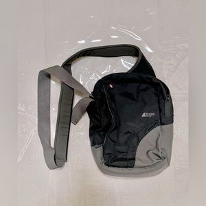 MEC Messenger Bag